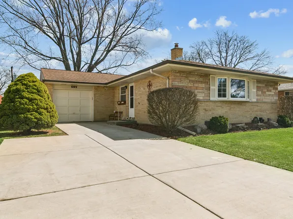 589 Jon Ln, Des Plaines, IL 60016