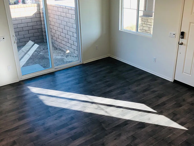 2897 E La Avenida Dr — Photo 18