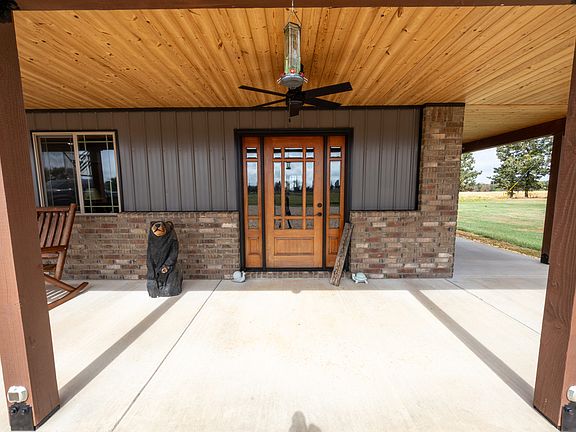 3rd image of 887 Colcord Keithly Rd
