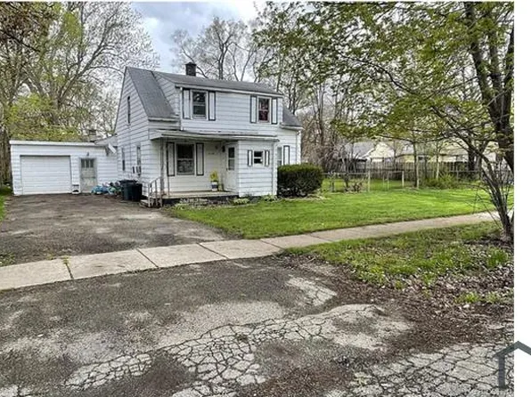 19379 Seminole, Redford, MI 48240