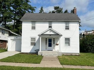 2107 Tracy St, Endicott, NY 13760