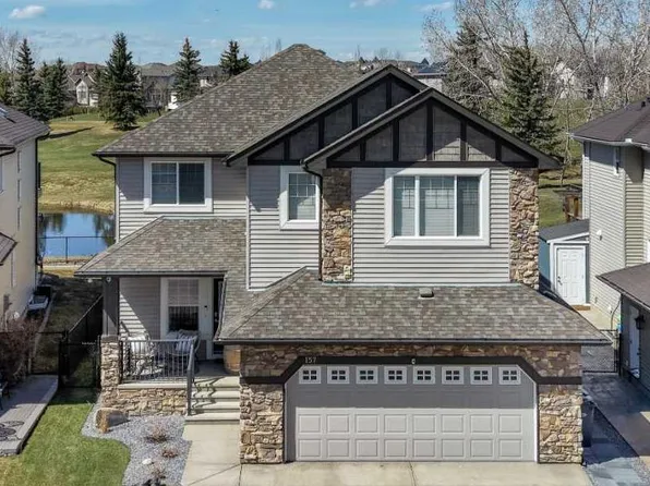 157 SE Crystal Green Dr, Okotoks, AB T1S 0C8