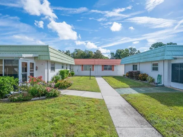 1802 BEDFORD LANE #9, SUN CITY CENTER, FL 33573