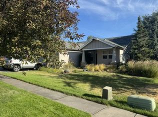 20036 Badger Rd, Bend, OR 97702