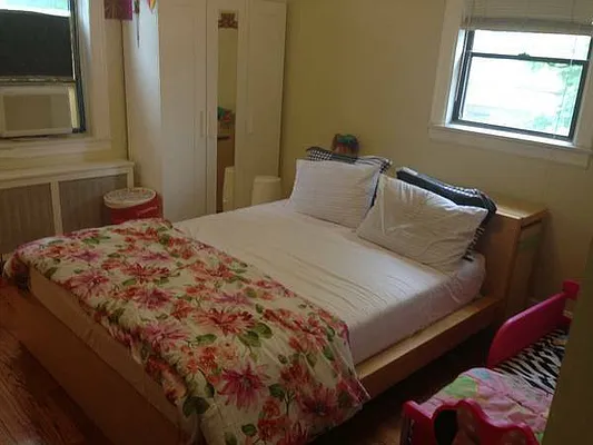 Rented by Royal House Realty, Inc. | media 5