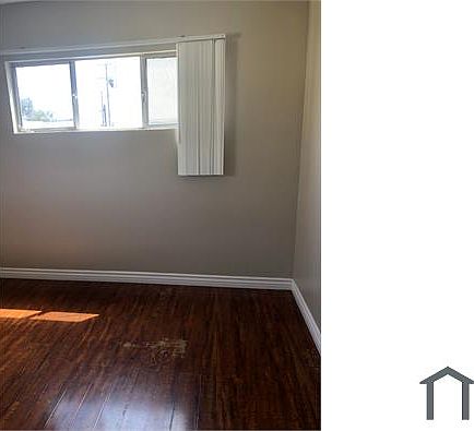 4th image of 10226 Woodworth Ave