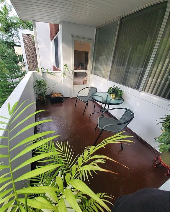 1st image of 1014 Colony Dr