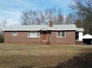 1030 Casey Rd, Woodruff, SC 29388