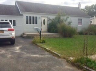 1224 August Rd, North Babylon, NY 11703