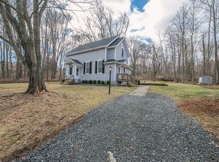 31 Corey Ln, Mendham, NJ 07945