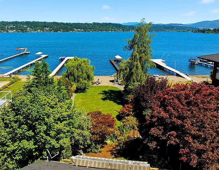 3252 W Lake Sammamish Pkwy SE — Photo 3