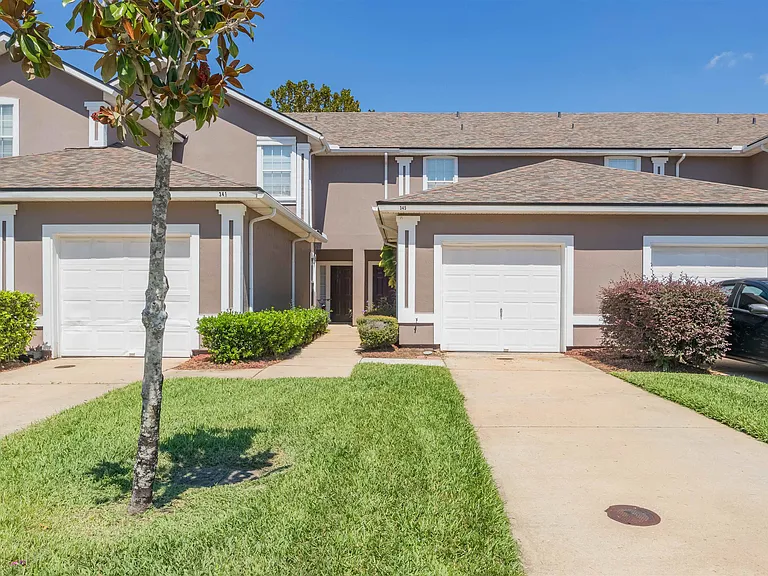 345 Scrub Jay Dr #345 — Photo 1