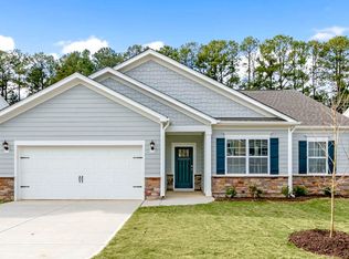 2009 Pewter Dr, West End, NC 27376