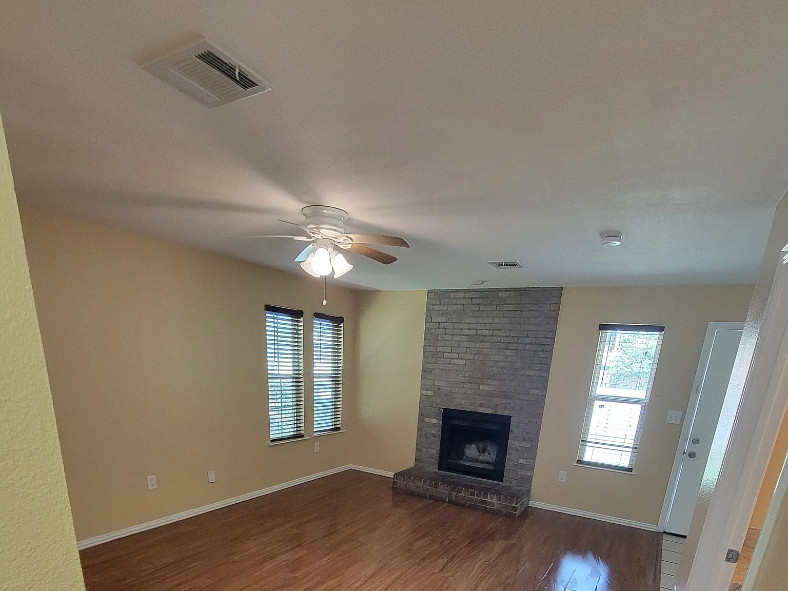 716 N Cooper Street — Photo 4
