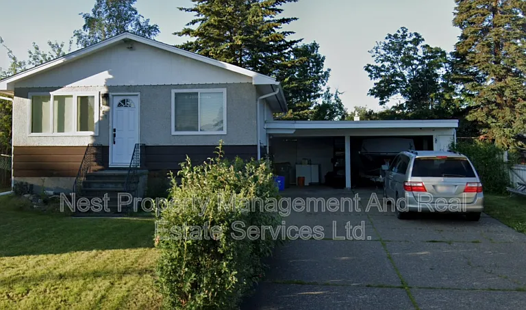 1267 Bednesti Cres #B — Photo 1