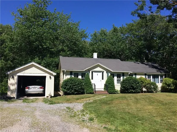76 Ash Point Dr, Owls Head, ME 04854