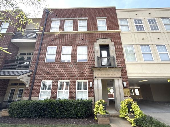 2988 Selwyn Ave