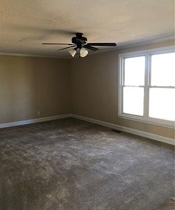5th image of 7682 Otts Cir