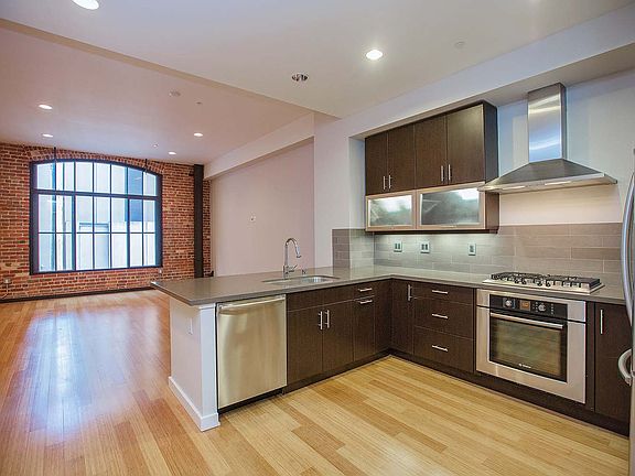 5th image of 16 Jessie St APT 209