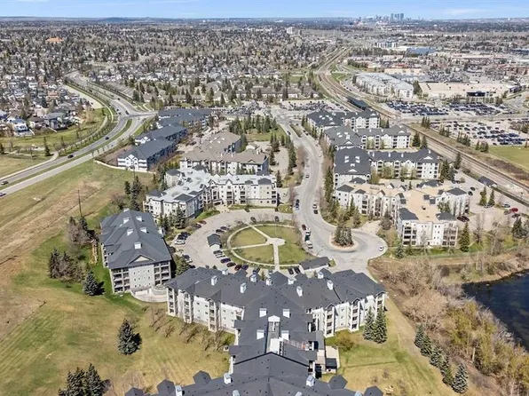 5500 NE Somervale Ct SW #5301, Calgary, AB T2Y 4L9