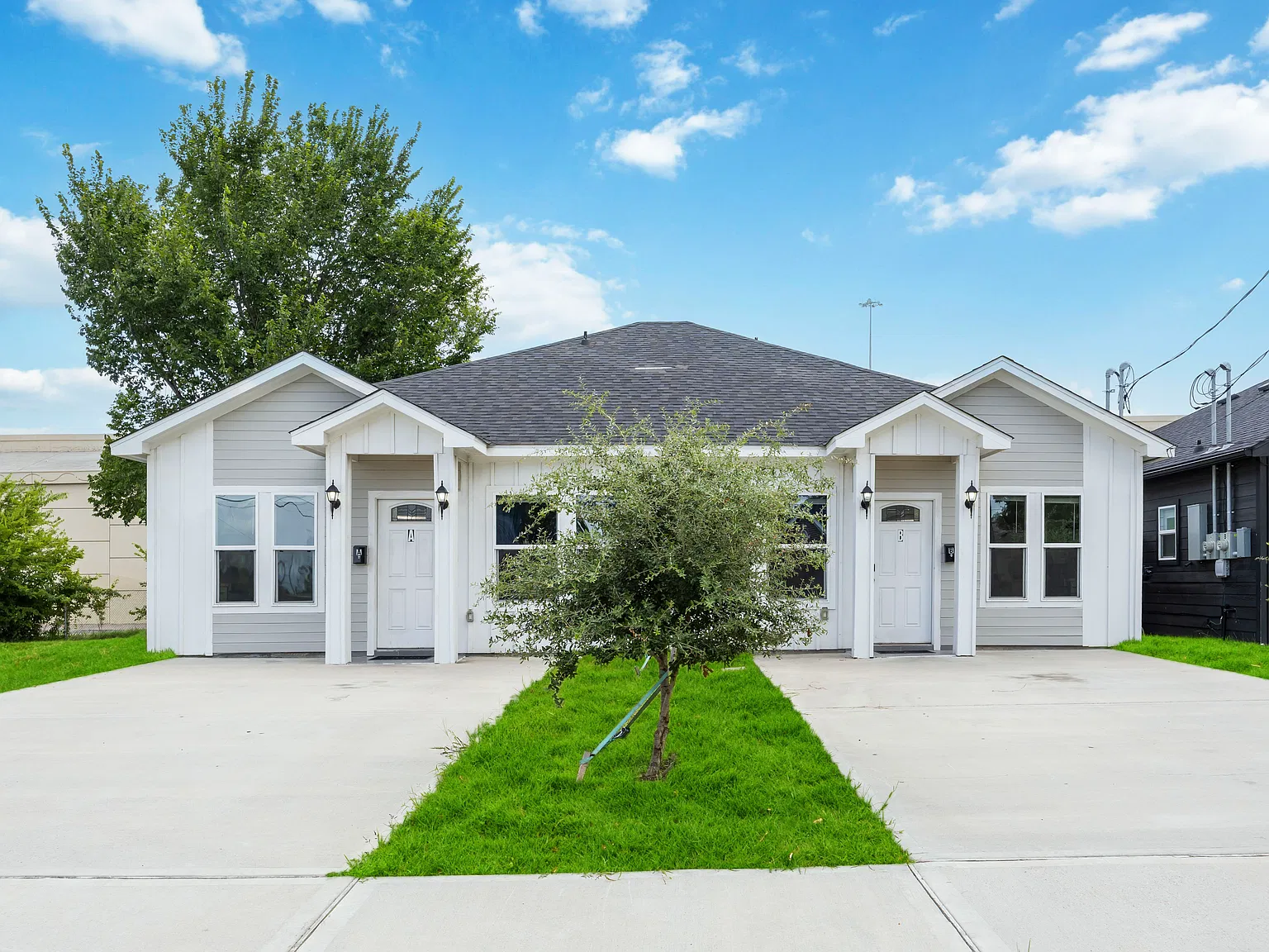 2 bed, 900 sqft, $2,100 — Photo 4