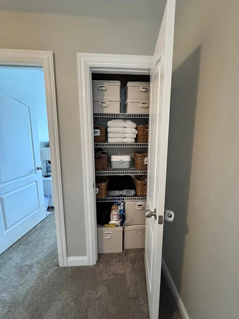 3 bed, 2.5 bath, 1300 sqft, $1,550 — Photo 4