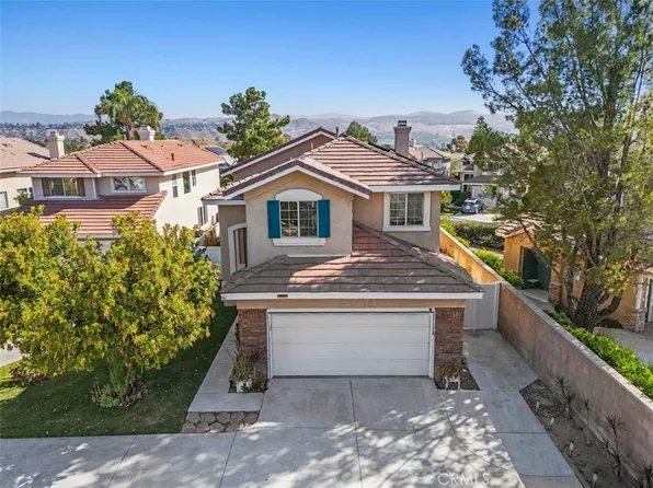 26726 Neff Ct, Santa Clarita, CA 91351
