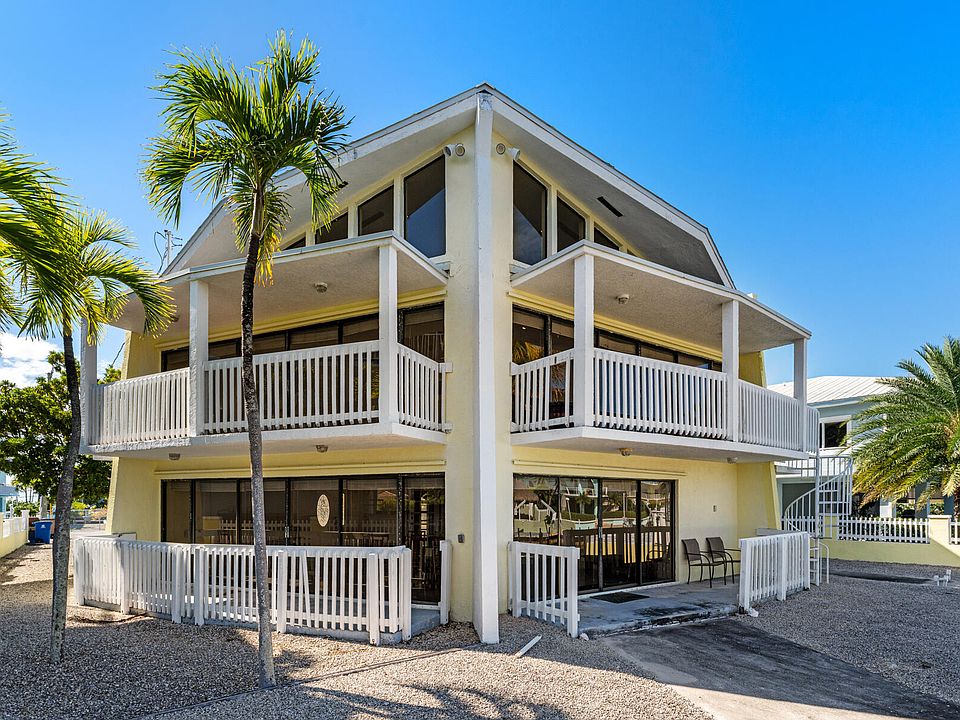 1st image of 184 Bahama Ave