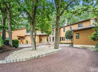 1 Golden Pond Dr, East Brunswick, NJ 08816