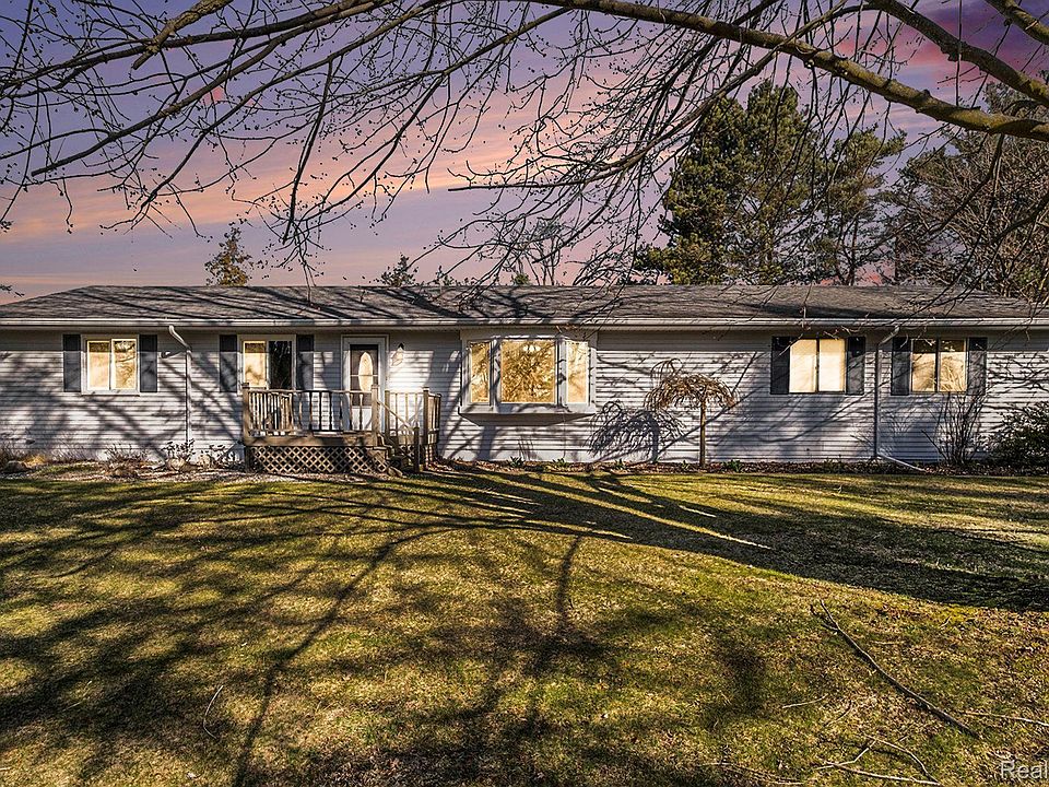 1st image of 9170 Robert Burke Dr