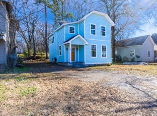 704 Annapolis Ave, Sheffield, AL 35660
