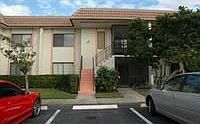 1st image of 415 Lakeview Dr APT 201