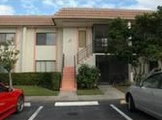 415 Lakeview Dr APT 201, Weston, FL 33326