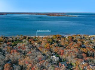 69 Hillside Dr E, Sag Harbor, NY 11963