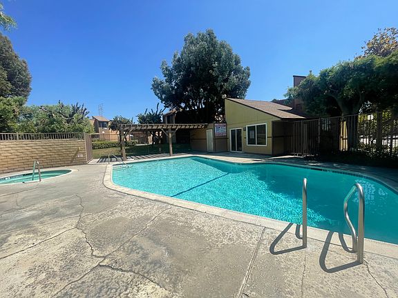 2nd image of 12828 Ramona Blvd Unit 109