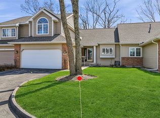 3315 Riverpointe Cir NE, Cedar Rapids, IA