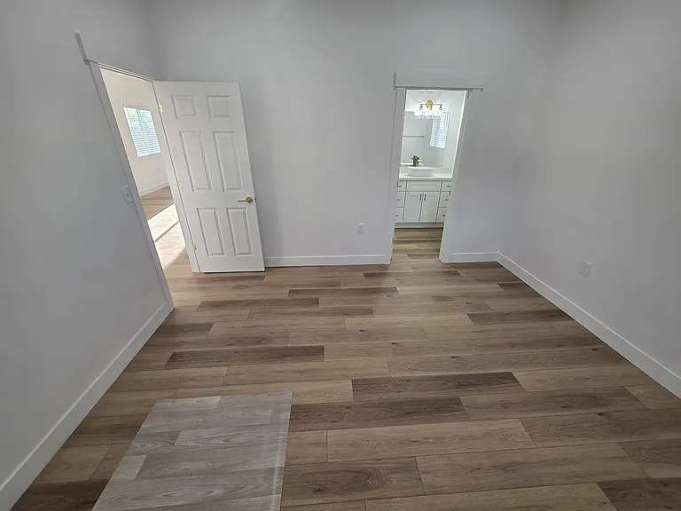 2736 Grant Ave — Photo 19