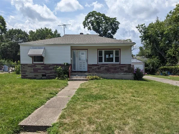 6780 Mary Ave, East Saint Louis, IL 62203