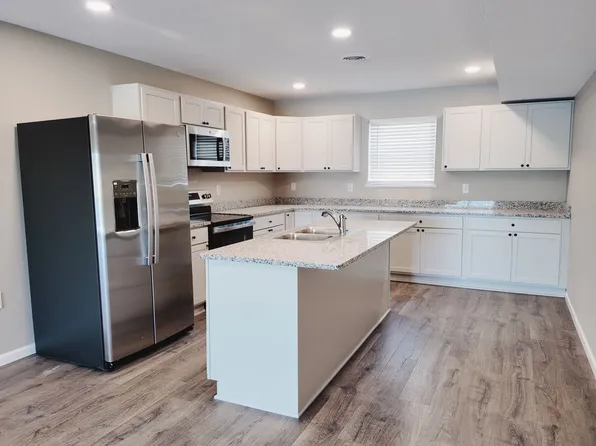 Parkview Apartments, 101 N Fairground Rd #15f0bebd5, Gravois Mills, MO 65037