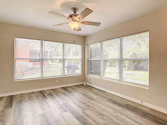 3rd image of 1506 Barbara Ave