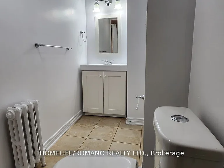 177 Robina Ave #C — Photo 12