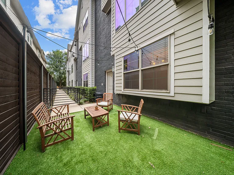 5811 Bryan Pkwy #50 — Photo 33