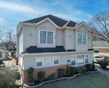 8912 Harms Rd, Morton Grove, IL, 60053