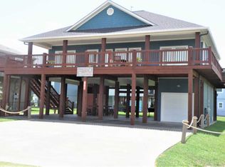 961 Surf Rd, Crystal Beach, TX 77650