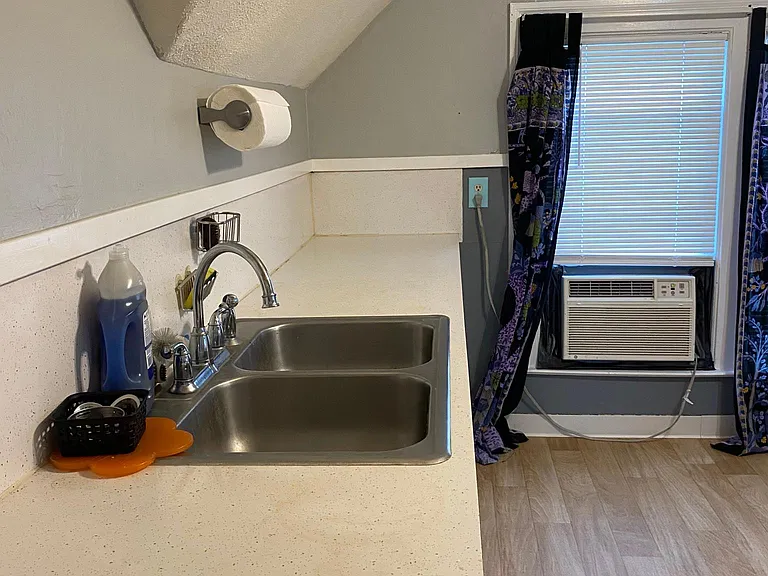 Kitchen Sink