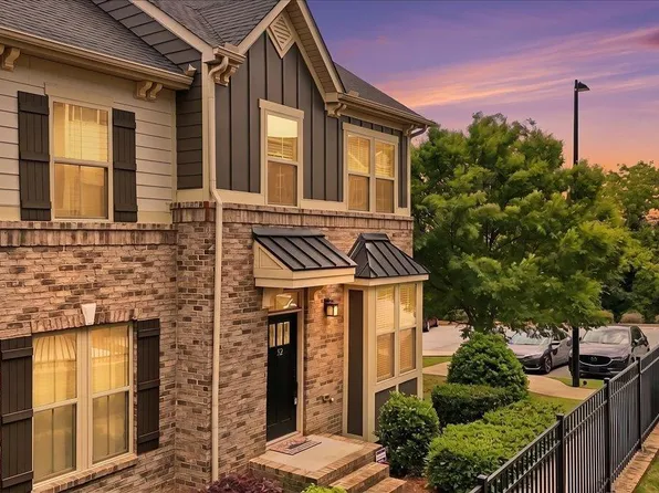 52 Itasca Dr, Greenville, SC 29609