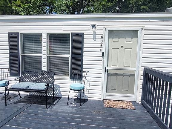 2nd image of 4030 NE 212TH TERRACE