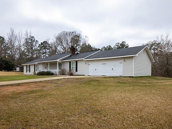 3rd image of 1040 Lee Road 282