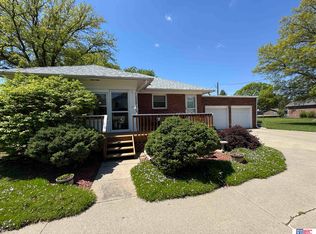 2110 Lincoln St, Beatrice, NE 68310