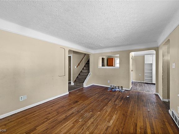 4th image of 13216 Forestdale Dr